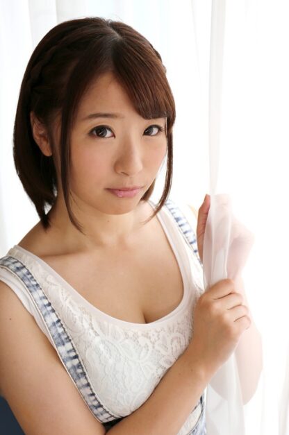 Saki Hatsumi Photo Book: AV Recording Real Sex Ona-Pet (Paperback) - Image 2